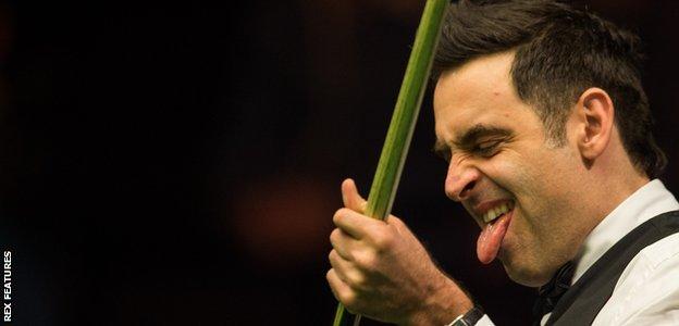 93561557_ronniecue_rex