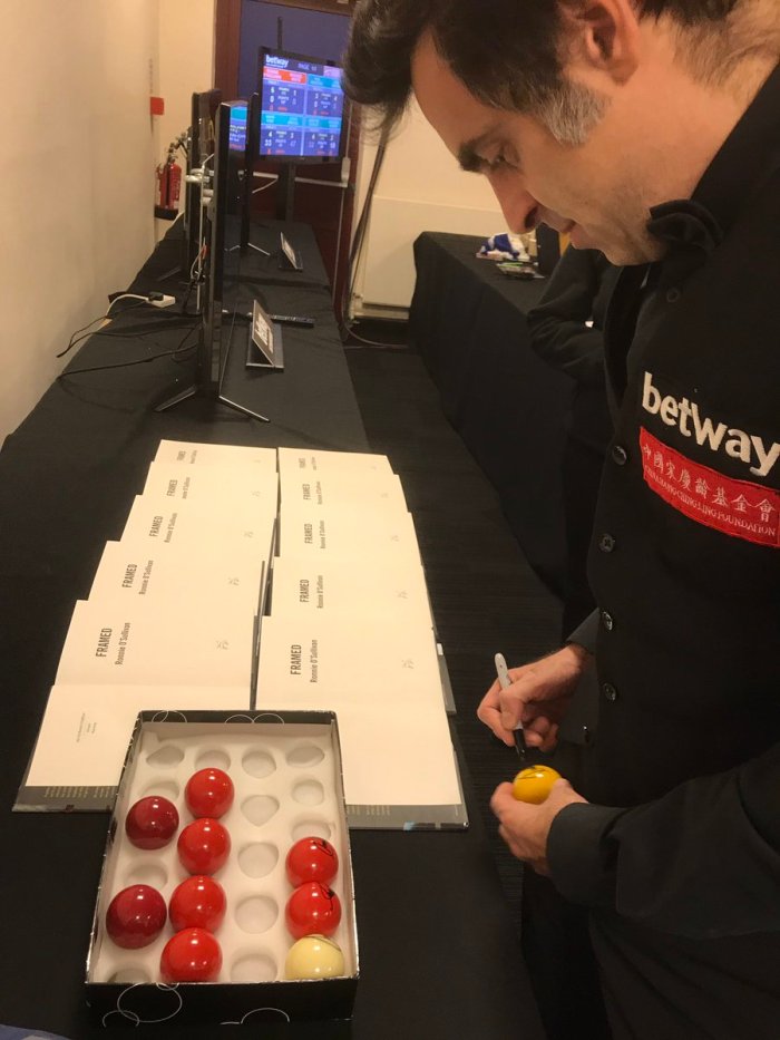 UKChamps2017L32RonMediaDuties