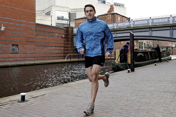 1_Ronnie-OSullivan-out-running-in-Birmingham-Britain-16-Feb-ed2009